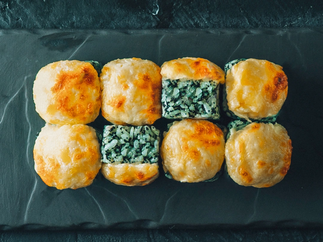 Запечённый ролл 3 сыра