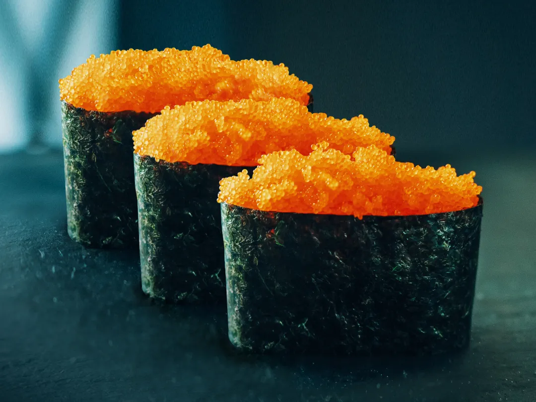 Гункан с масаго 3 шт