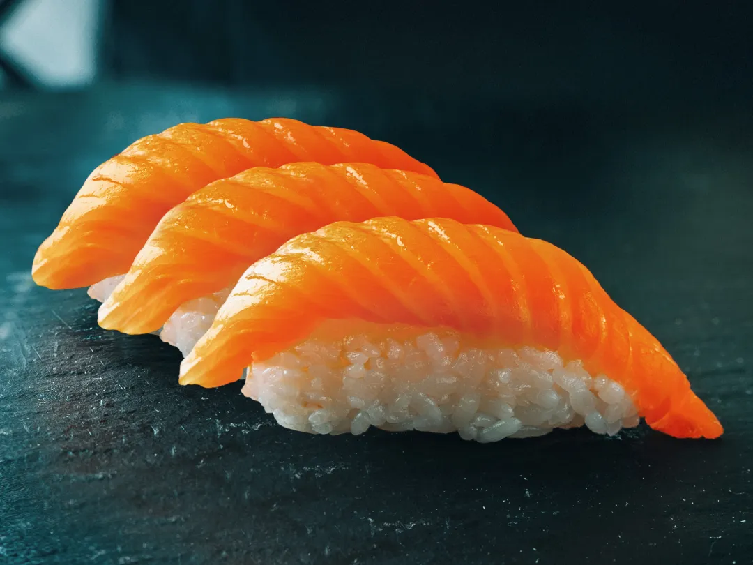 Суши с лососем 3 шт